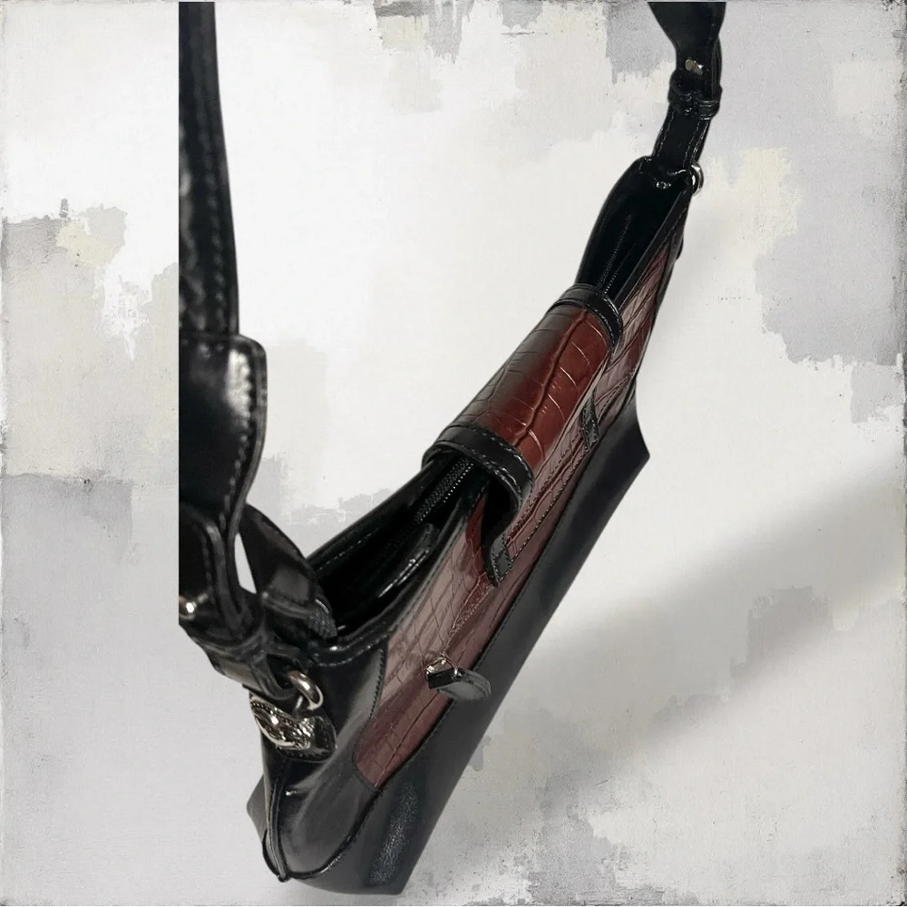 Vintage black and burgundy/red crocodile-embossed leather shoulder bag